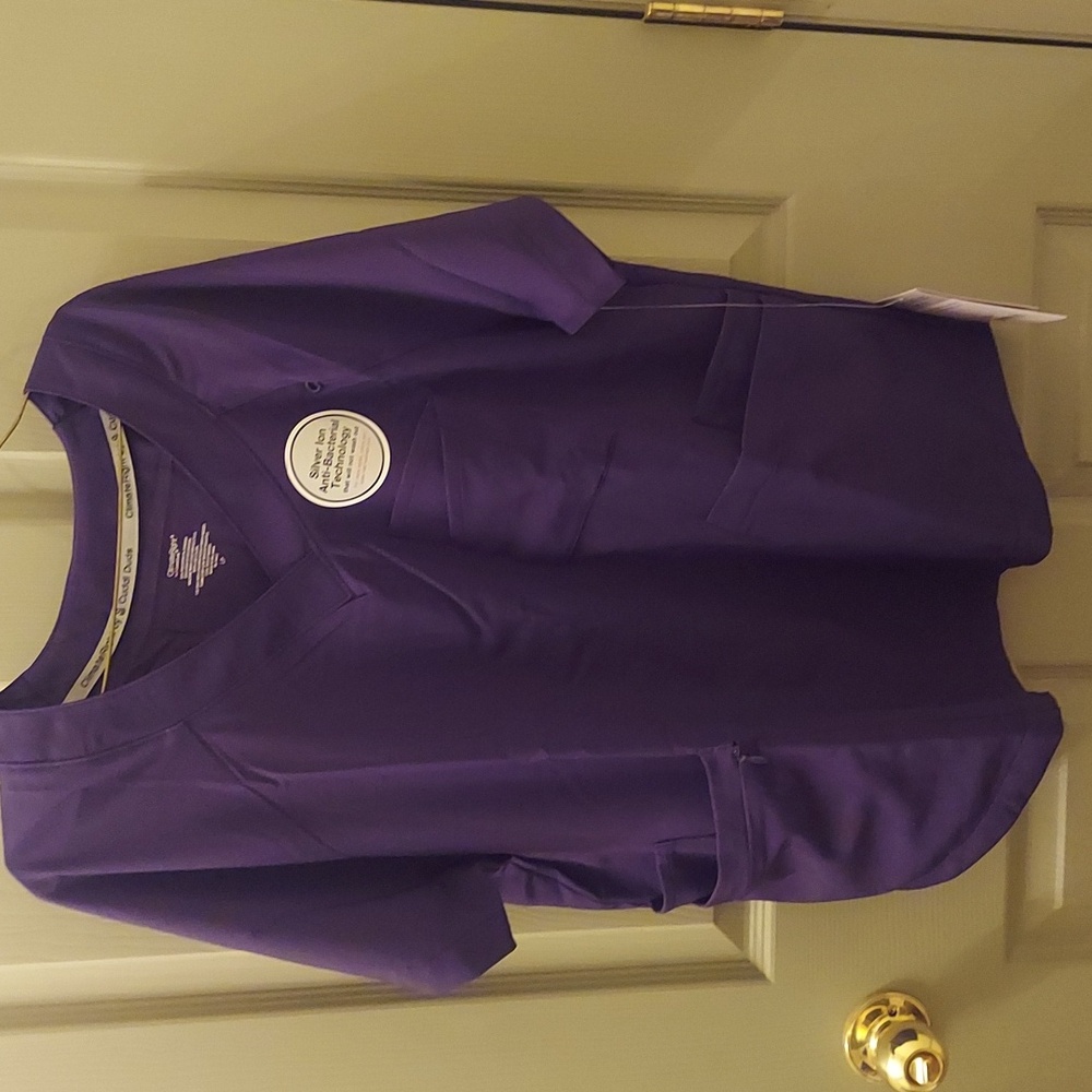 Cuddle Duds Scrub shirt